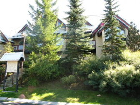 Villas Snowberry by Whistler Retreats Whistler